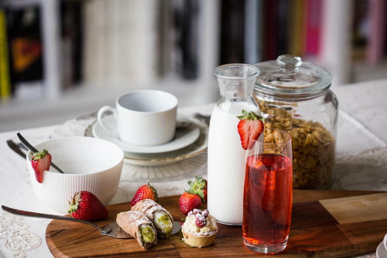 كاتانيا B&B Solea المظهر الخارجي الصورة